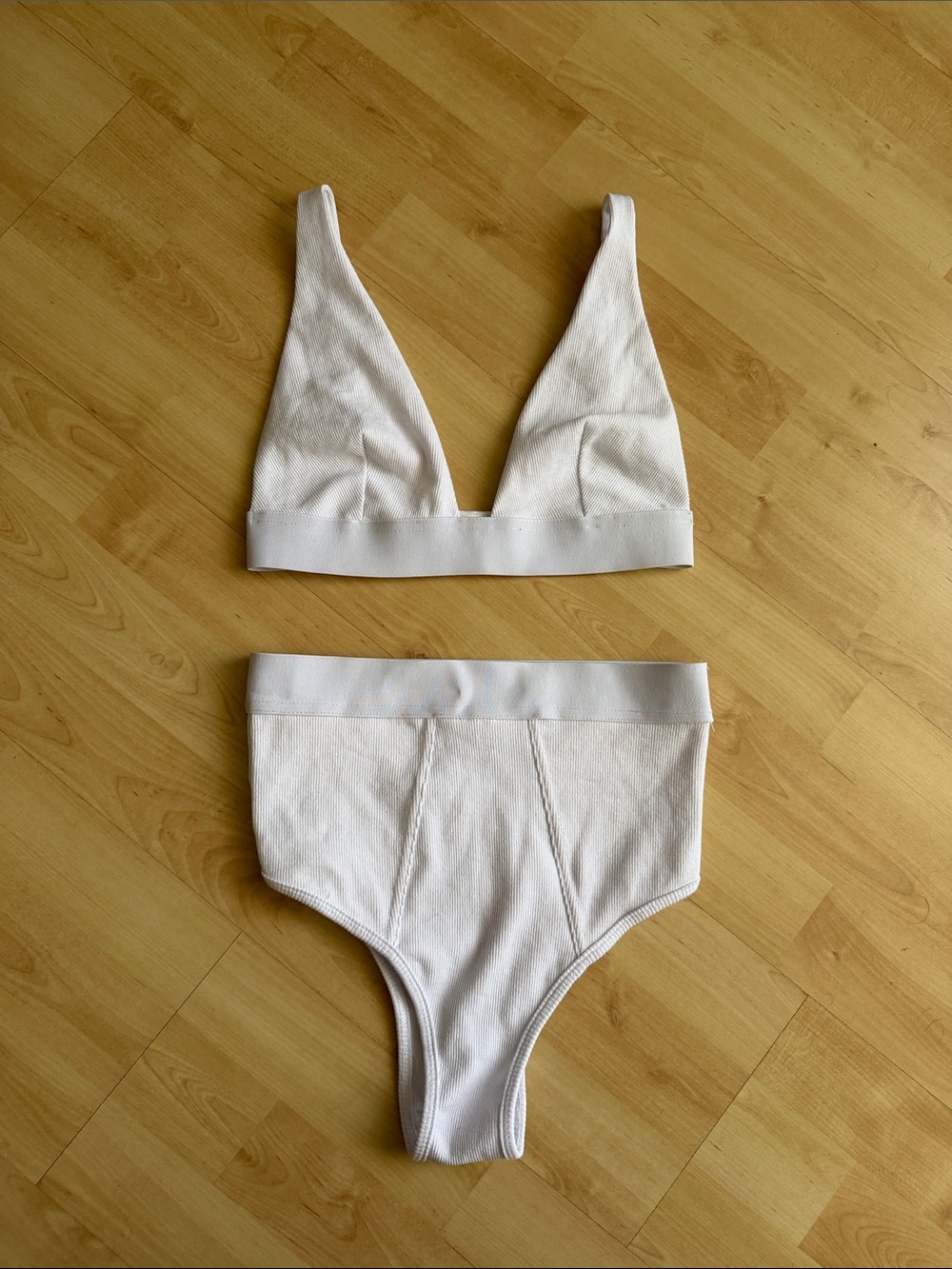 Roma White Ribbed Triangle Bralette with High-Waist Brief Set